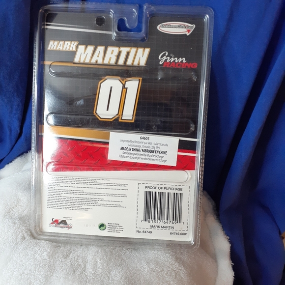 1997 Nascar Stock Mark Martin #1 US Army Die Cast w/ Hood 🧲 $12.50🇨🇦Shipping - Picture 7 of 14